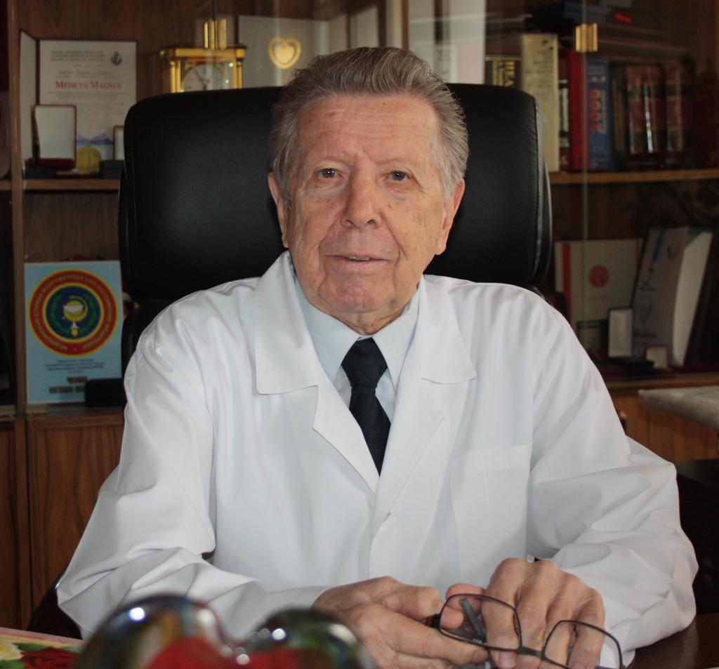 yevgeniy-chazov.jpeg yevgeniy-chazov.jpeg